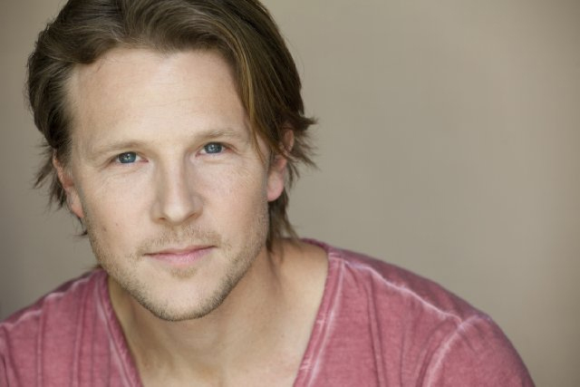 Datei:Shane Johnson.jpg