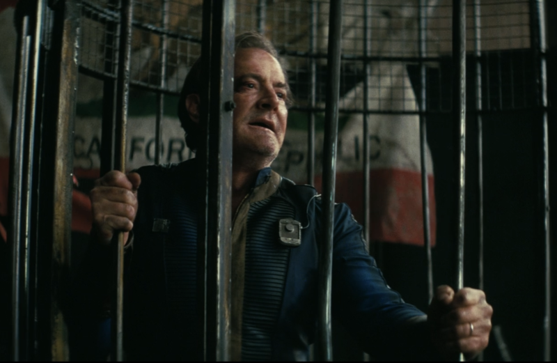 Datei:Hank caged.png