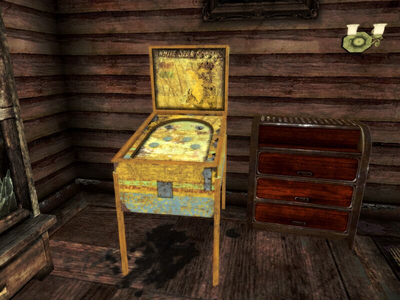 Datei:Pinball machine lodge.jpg