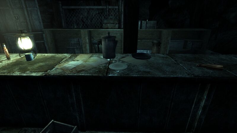 Datei:Ceramic dinner plate EM bazaar.jpg