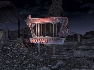 Novacancy at night.jpg