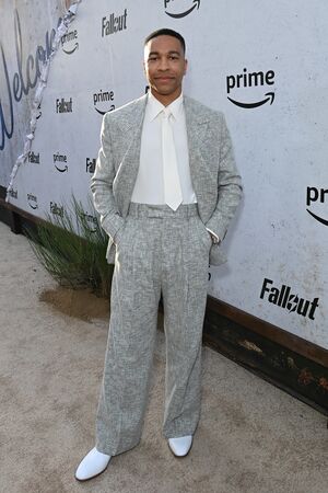 FOTV S1 Amazon Fallout Global Red Carpet Premiere Event 39.jpg