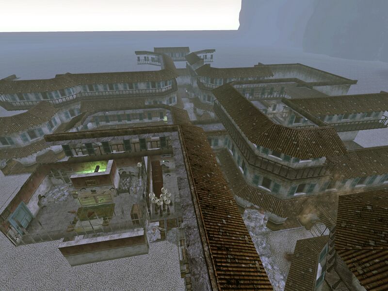 Datei:Salida del Sol courtyard.jpg