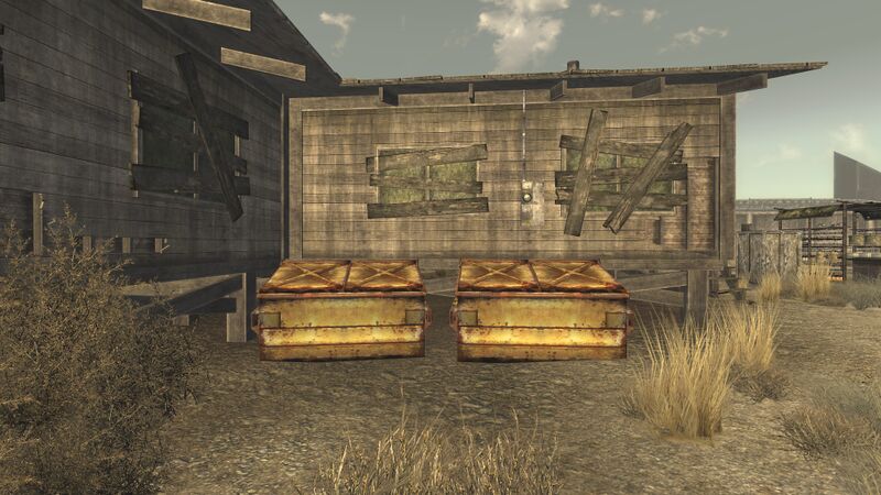 Datei:Dumpsters CC main office.jpg