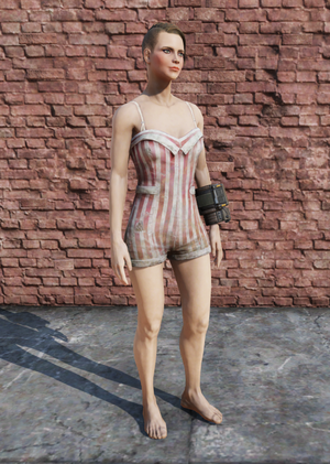 FO76 Swimsuit Female.png