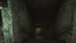 Grenade bouquet1 Statesman Hotel.jpg