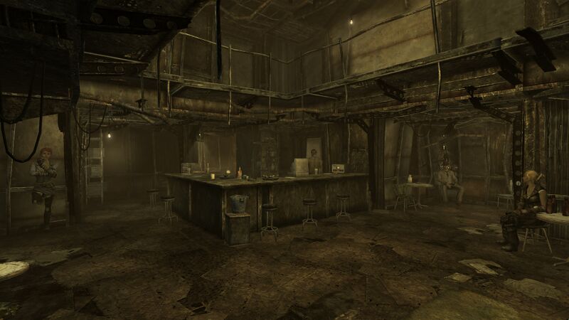 Datei:Moriarty Saloon interior.jpg