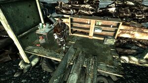 Raider wreckage fortifications2.jpg