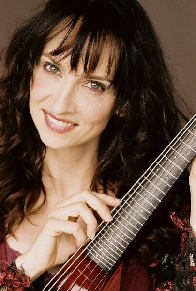 Datei:Eliza Schneider.jpg