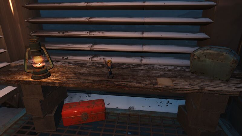 Datei:FO4 melee bobblehead.jpg