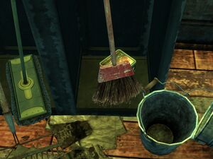 TT Lil Scout lunchbox3.jpg