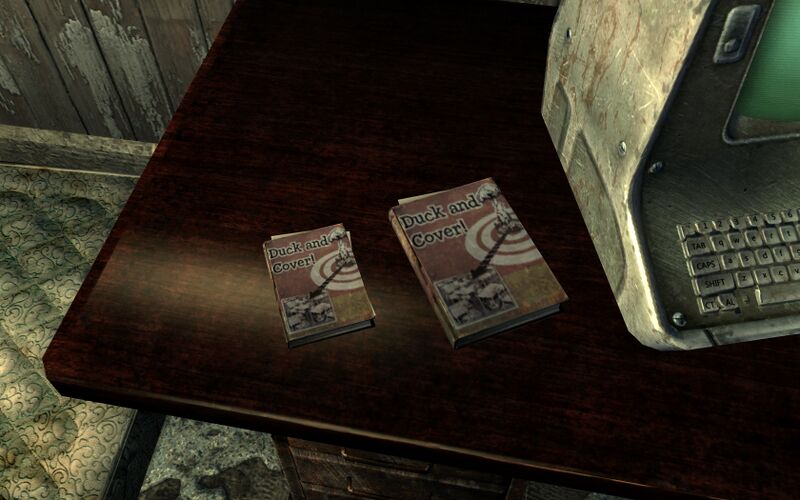 Datei:DuckAndCover SpringvaleSchool.jpg