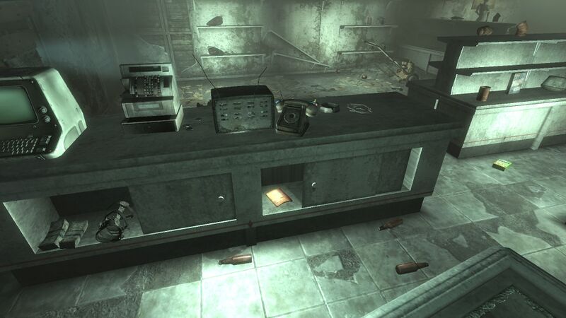 Datei:FO3 PI WarringtonLucky's.jpg