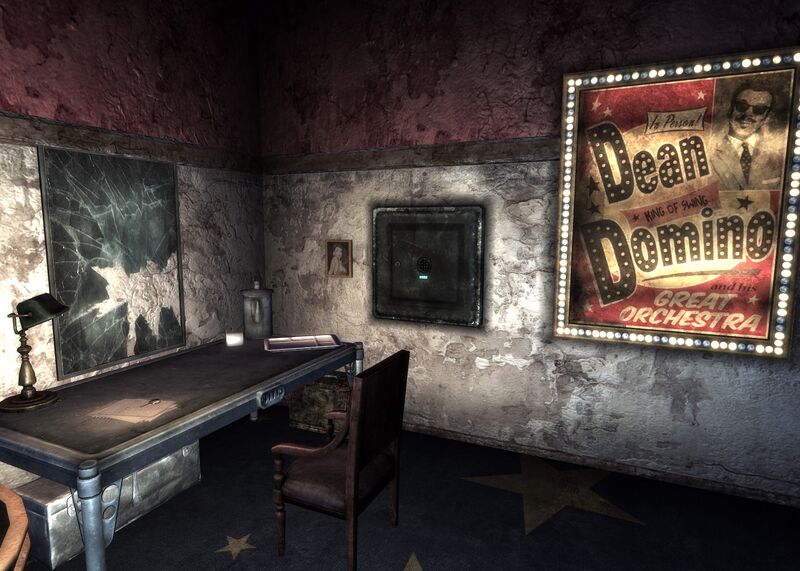 Datei:Blackmail evidence tape.jpg