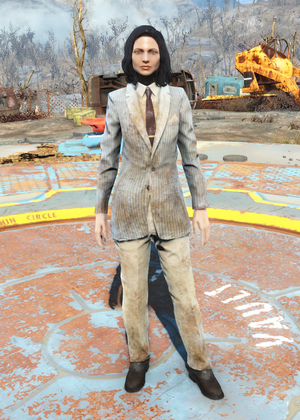 Fo4Dirty Striped Suit.png