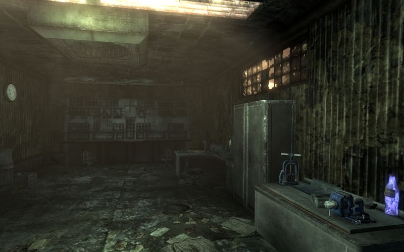 Datei:MDPL-13 substation interior.jpg